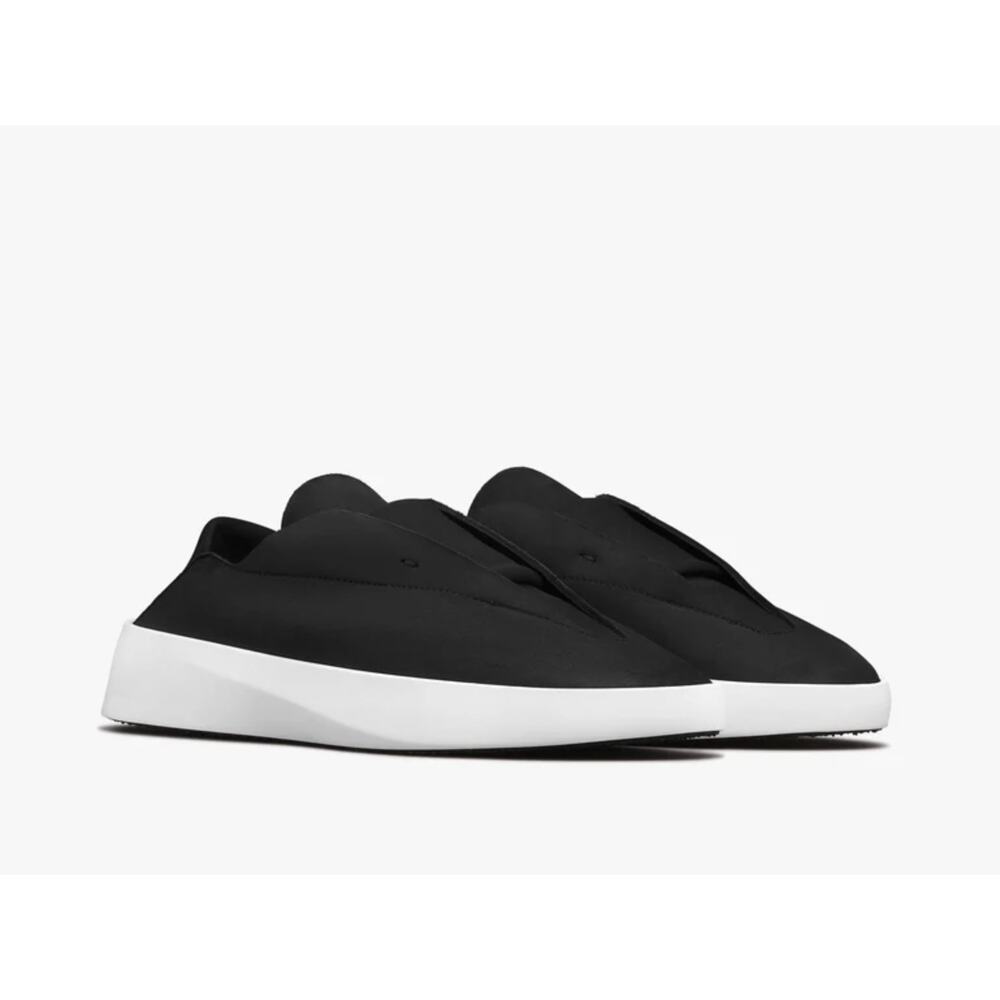 Wolf & Shepherd Cruise Ace Slip On Sneaker Mens 7.5 Womens 9 Black Leather NIB